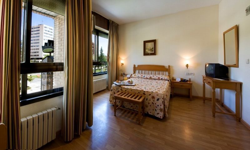 Hotel Castilla Albacete Room photo